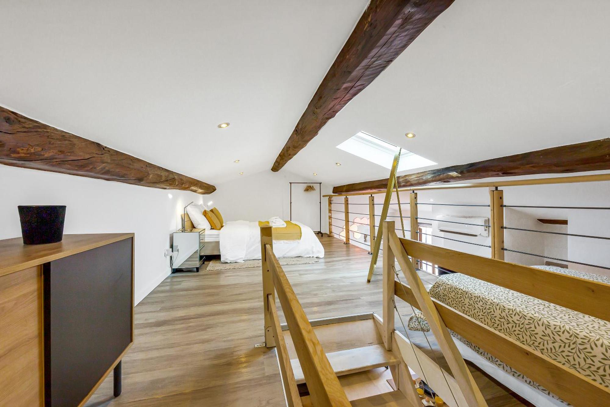 Loft And Suites Saint-Raphaël 外观 照片